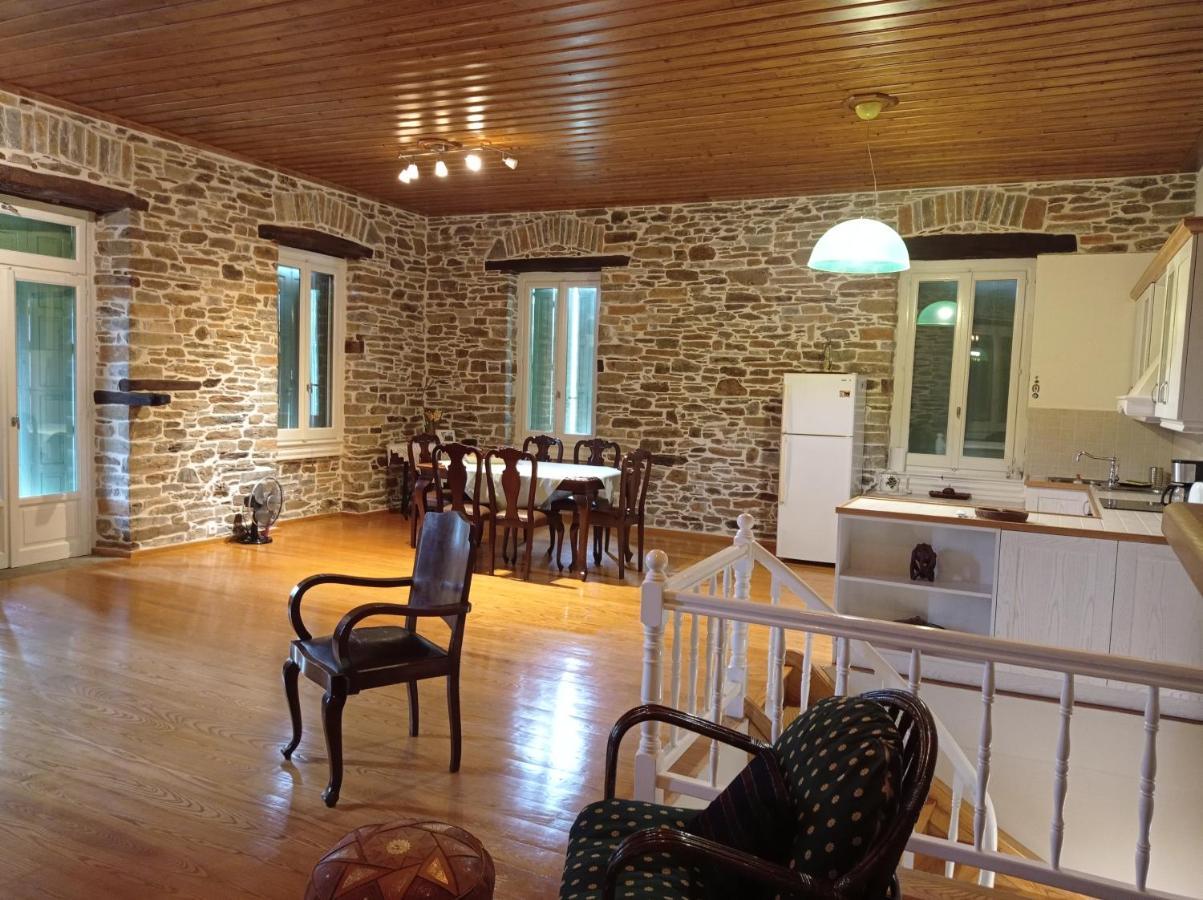 Marina Traditional Stonehouse Afétai Extérieur photo